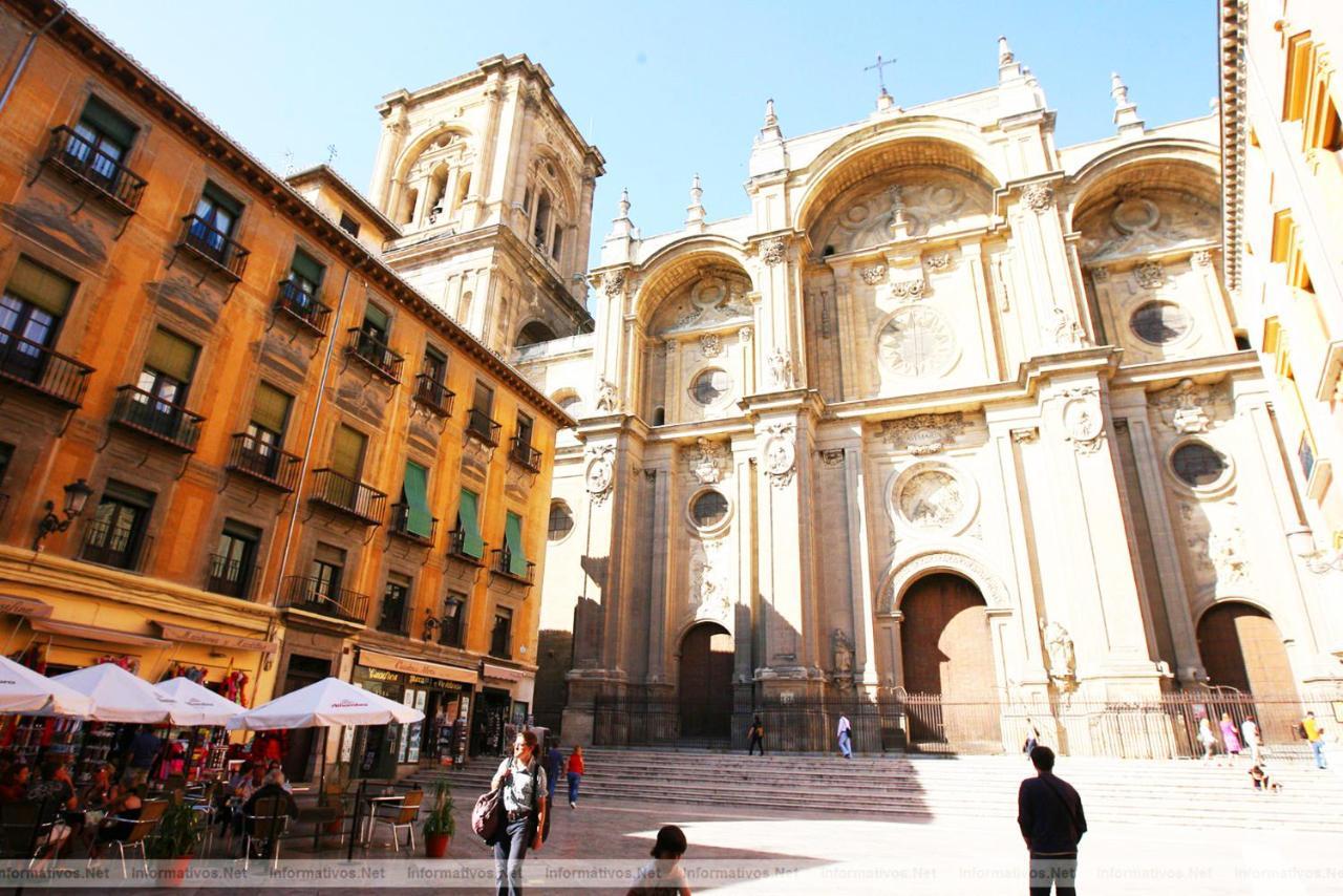 Apartasuite Centro Historico Atico Tranquilo Y Luminoso En El Corazon De Granada Dış mekan fotoğraf