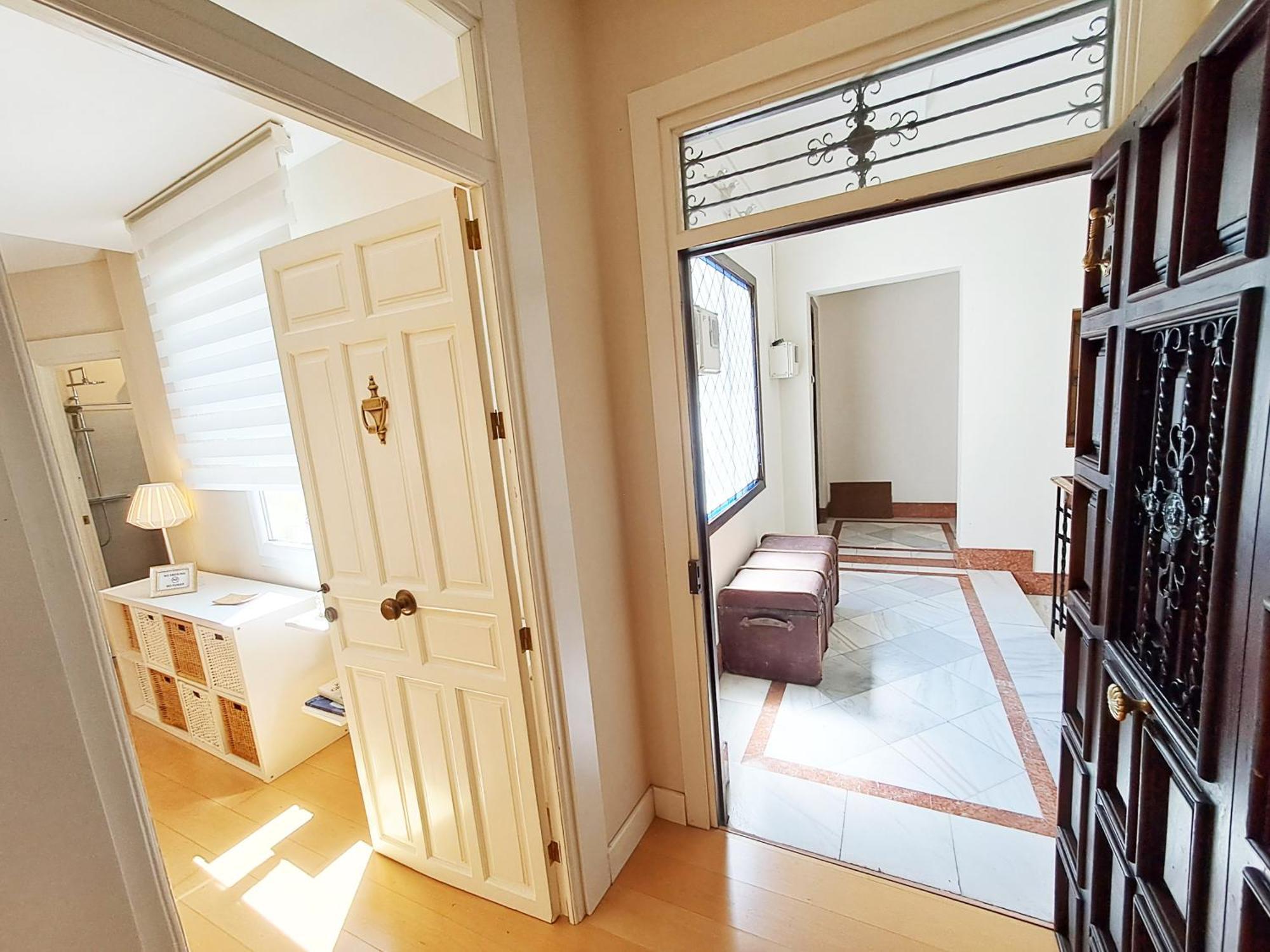 Apartasuite Centro Historico Atico Tranquilo Y Luminoso En El Corazon De Granada Dış mekan fotoğraf